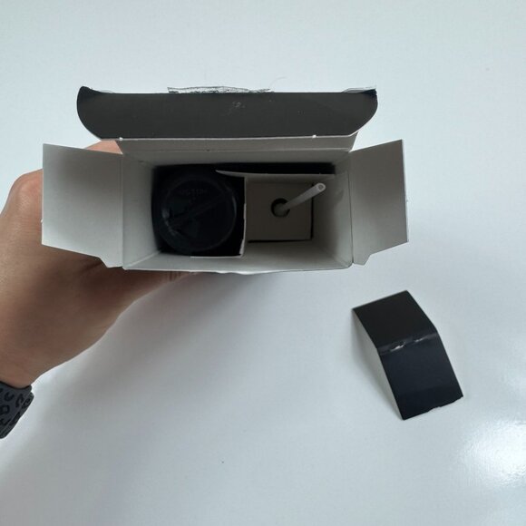 Younique Cosmetic Brush Cleaner NIB Spray Pump Bottle 2 fl. oz. Authentic - Picture 5 of 5